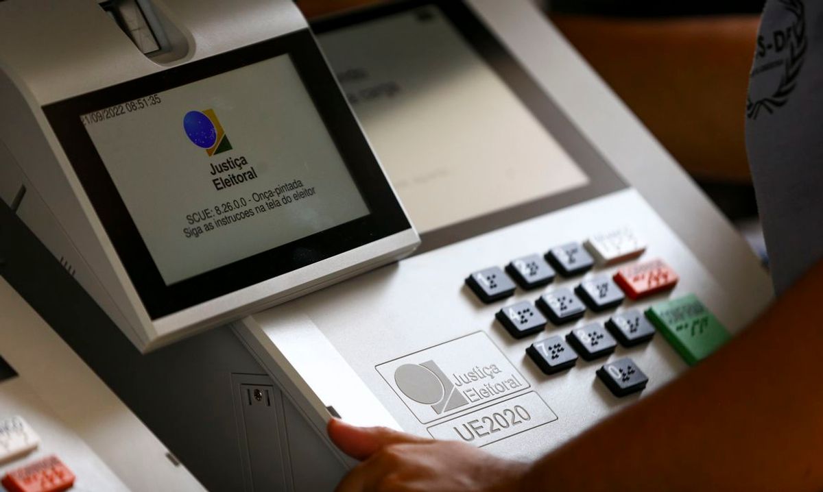 Voto de idosos 70+: campanha busca reduzir abstenção de 60%