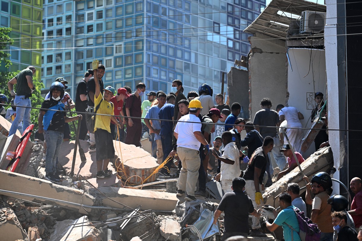 Colômbia: Esforços de Busca Continuam Enquanto Esperança Diminui Após Terremoto Devastador