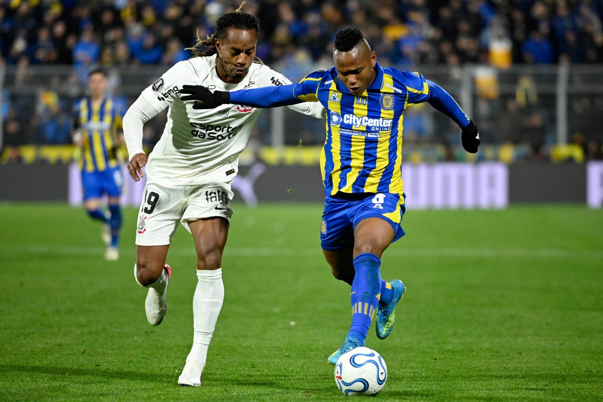 Corinthians e Rosario Central empatam sem gols no primeiro jogo das oitavas da Libertadores