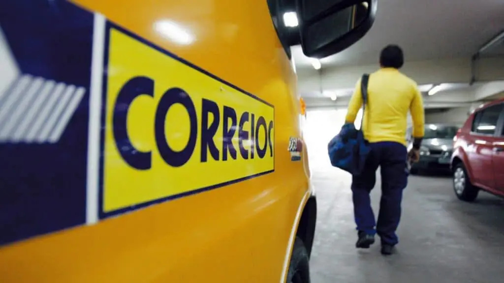 Correios passam a entregar no Brasil produtos comprados em lojas do Paraguai pela internet