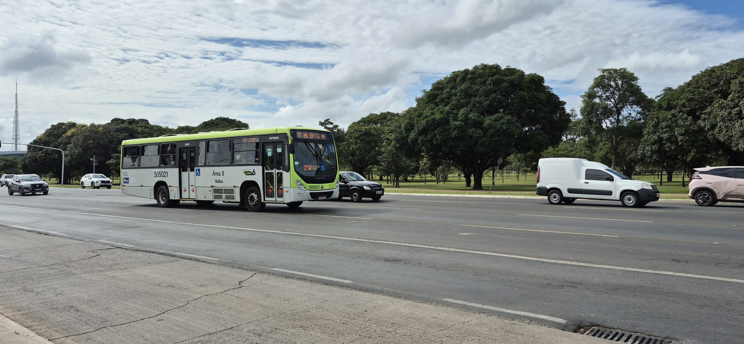 DF reforça transporte público para Festa do Morango em Brazlândia