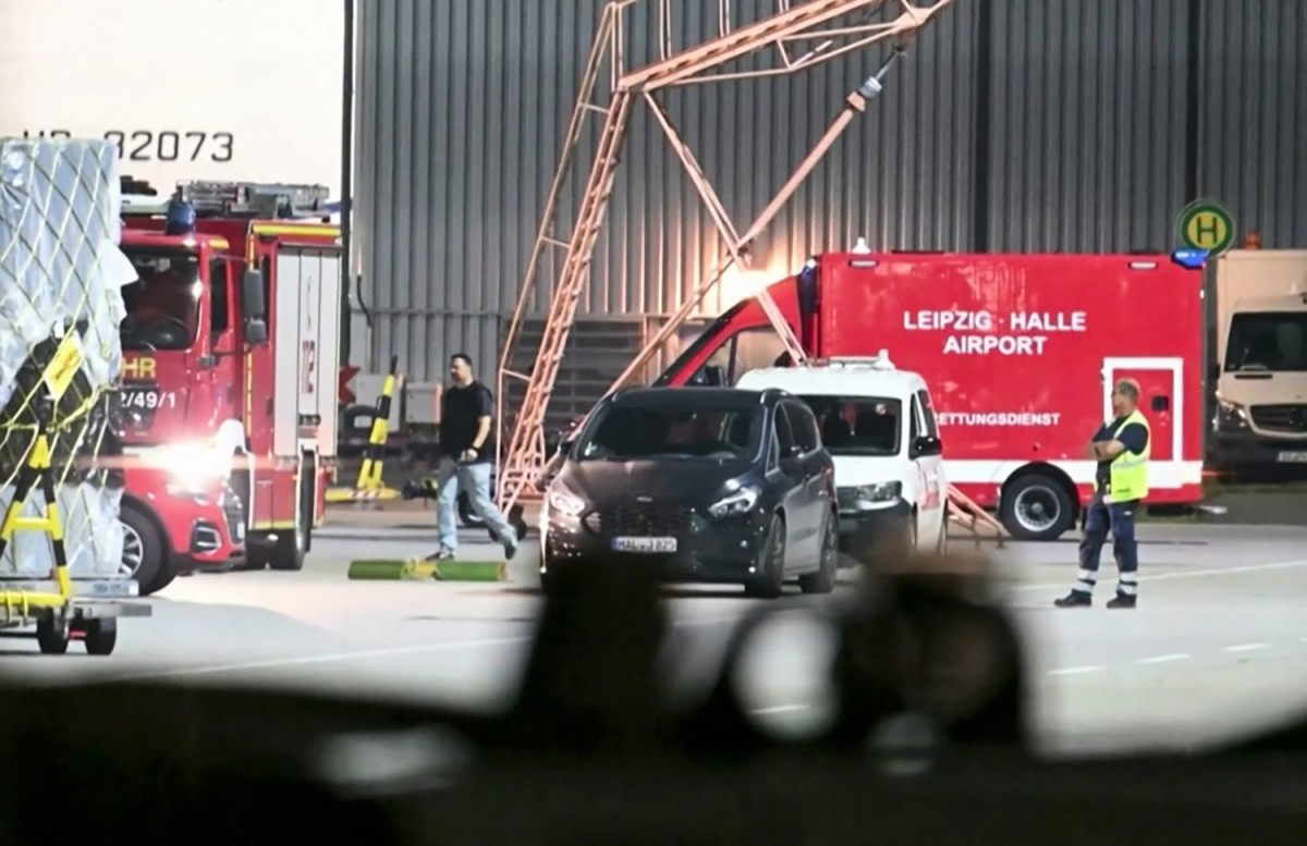 Drone com suposto artefato explosivo gera alerta em aeroporto alemão