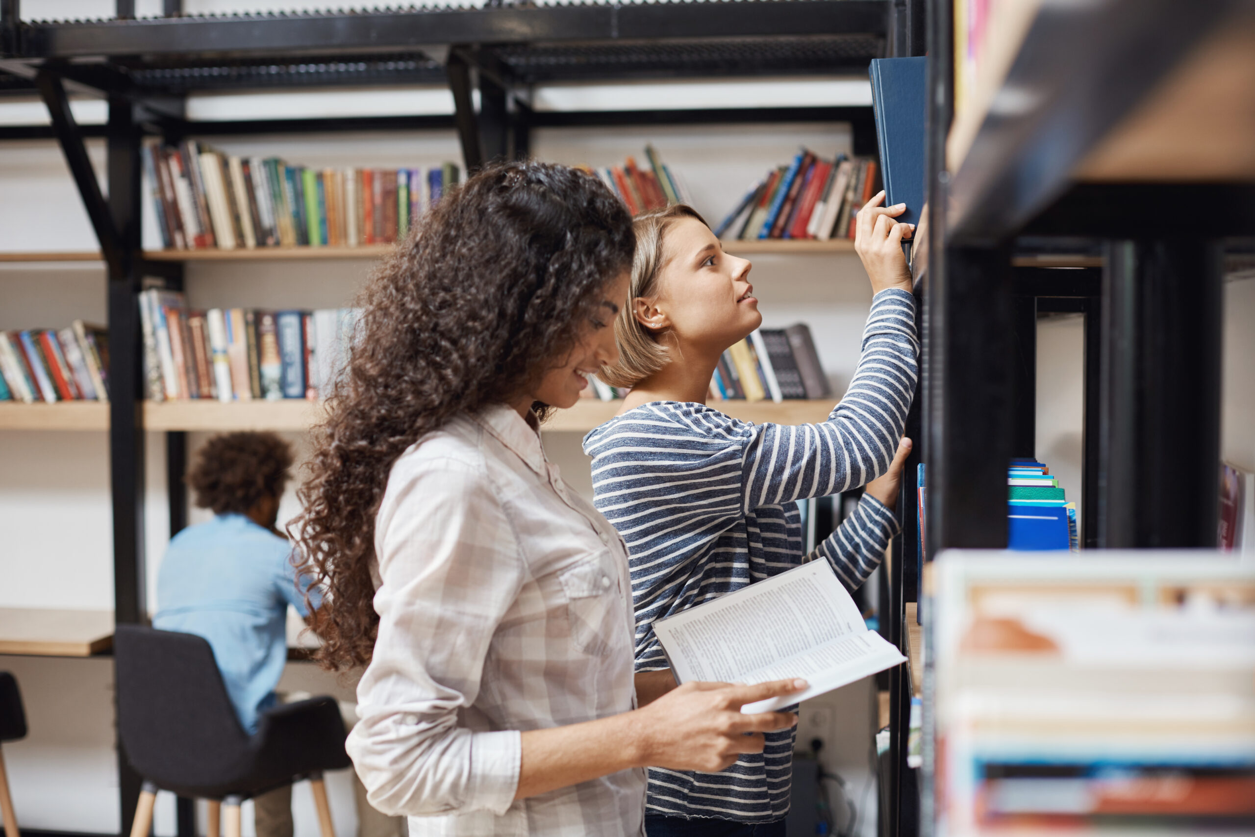 Ensino de História: a chave para melhorar a compreensão de leitura no Brasil