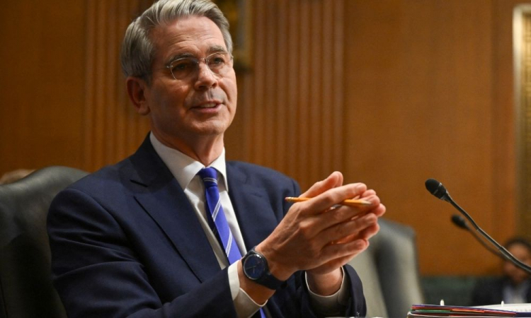 EUA Comprometidos com a Estabilidade do Iene, Afirma Secretário do Tesouro