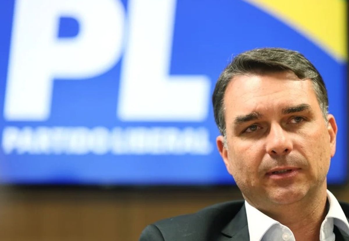 Campanha de Flávio Bolsonaro reconhece perda de apoio no Sudeste para eleições de 2026