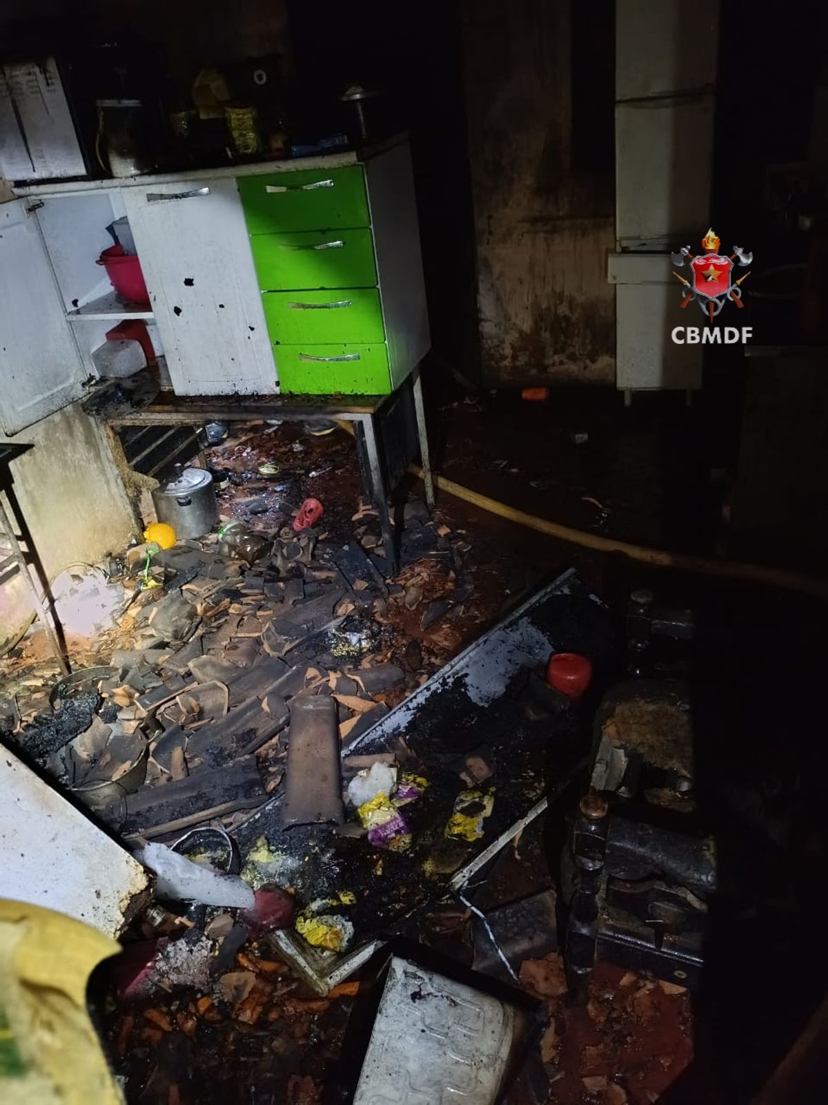 Incêndio em residência de Sobradinho é controlado sem feridos na madrugada