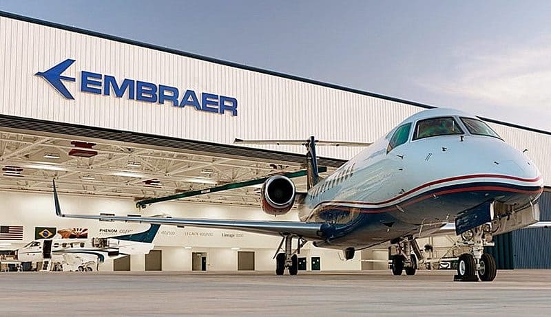 Jato Phenom 300EV da Embraer Conquista Certificação Tripla e Recurso de Pouso Automático