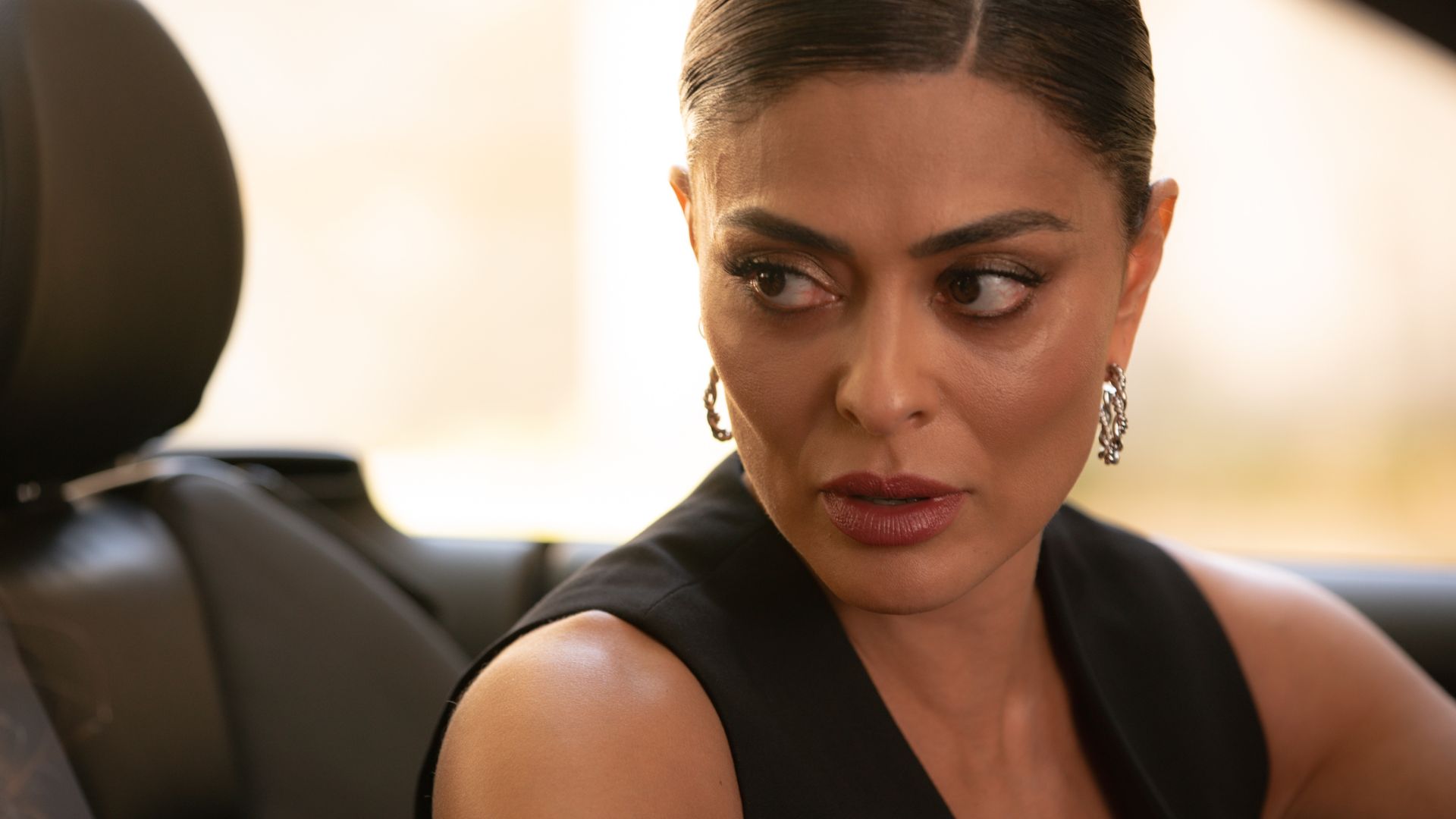 Juliana Paes e Marido Processam Companhia Aérea por Atrasos e Problemas em Voo