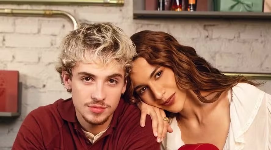 Juliano Floss Anuncia o Fim do Relacionamento com Marina Sena