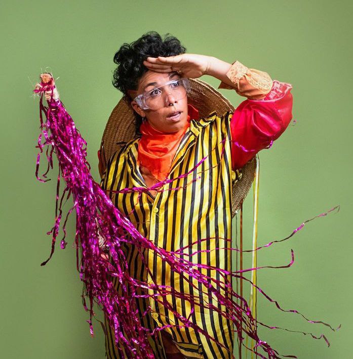 Luana Flores Lança 'Cria do Sol Quente', Explorando o Nordeste Futurista com Raízes Profundas