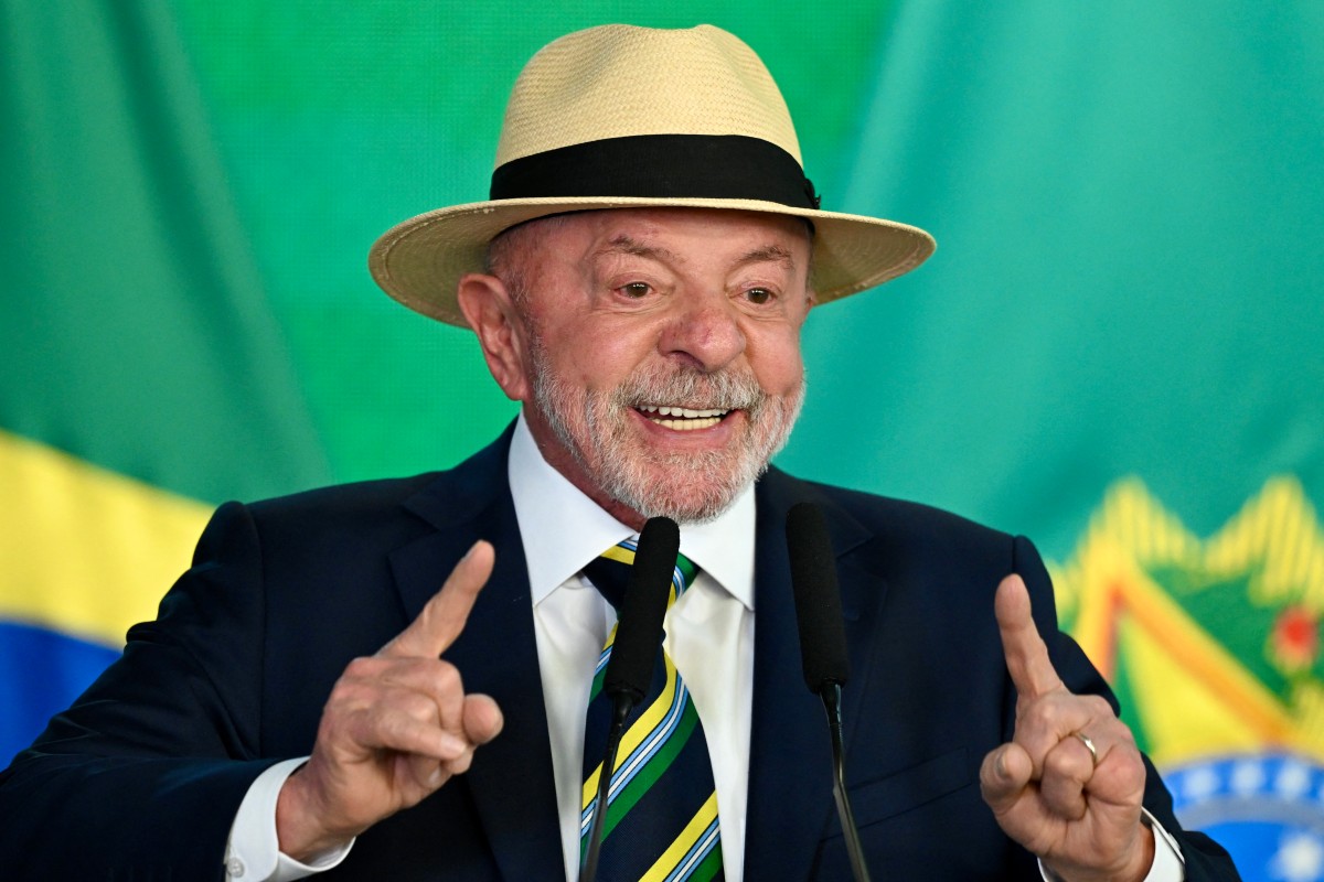 Lula afirma que dizer que vacina faz a pessoa virar gay ou jacaré é crime