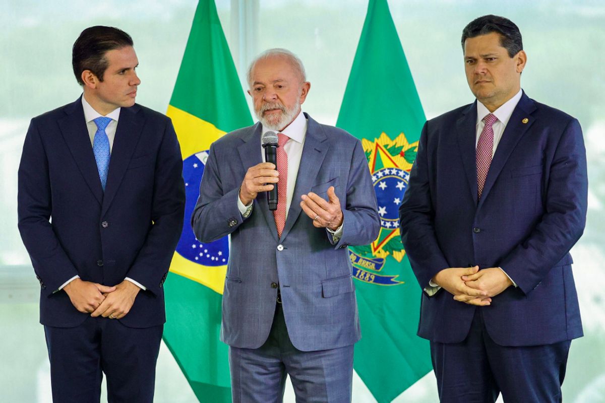 Lula se reúne com líderes do Congresso para tratar de quatro assuntos urgentes