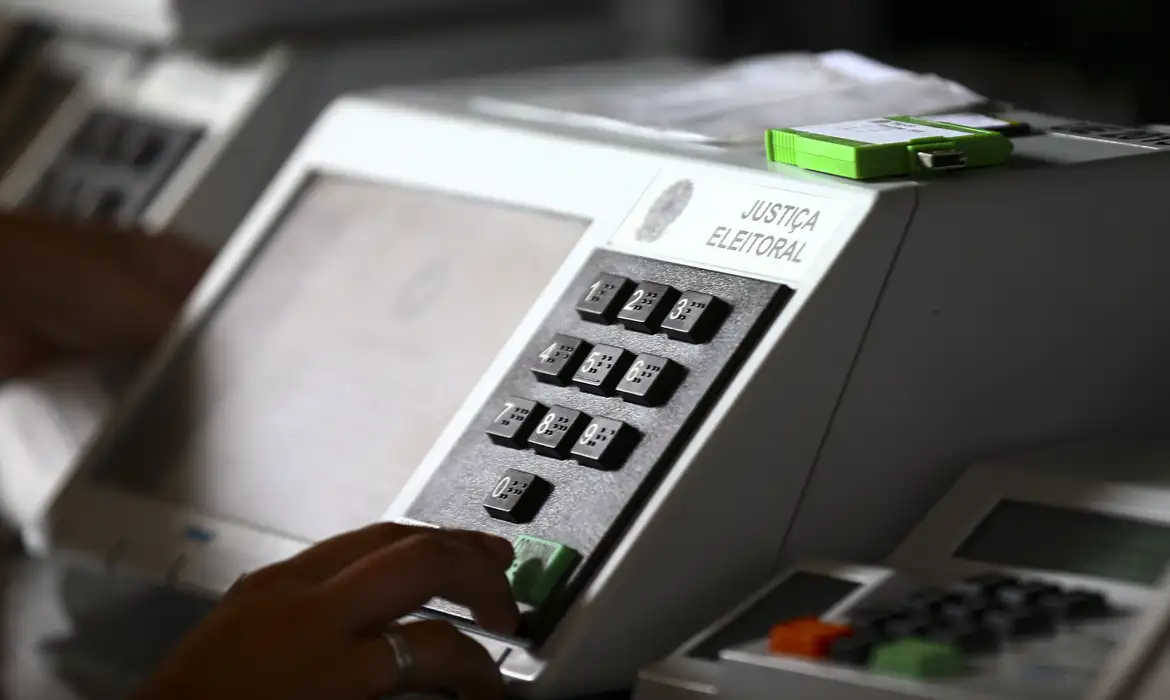 Maioria dos Eleitores Planeja Acompanhar Horário Eleitoral Gratuito, Aponta Pesquisa BTG/Nexus
