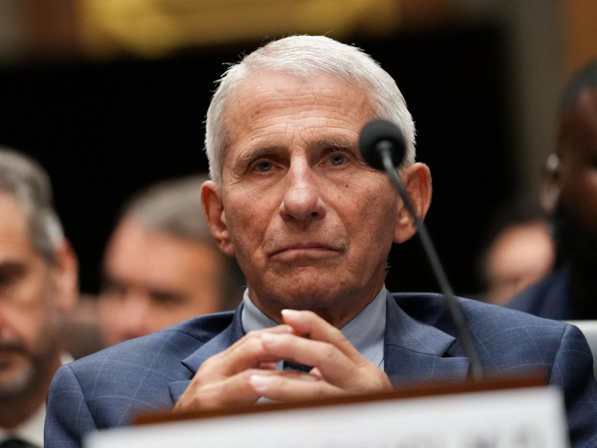 Painel do Senado Vote por Desacato ao Ex-Oficial Fauci