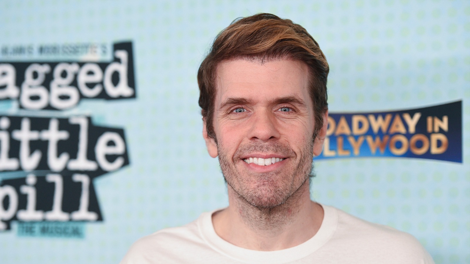 Perez Hilton internado desde agosto e desorientado, dizem fontes