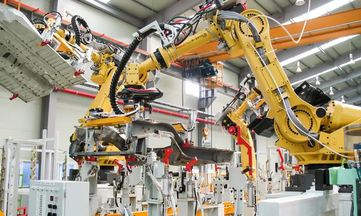 Produção Industrial Brasileira Apresenta Crescimento em Junho, com Variações Regionais