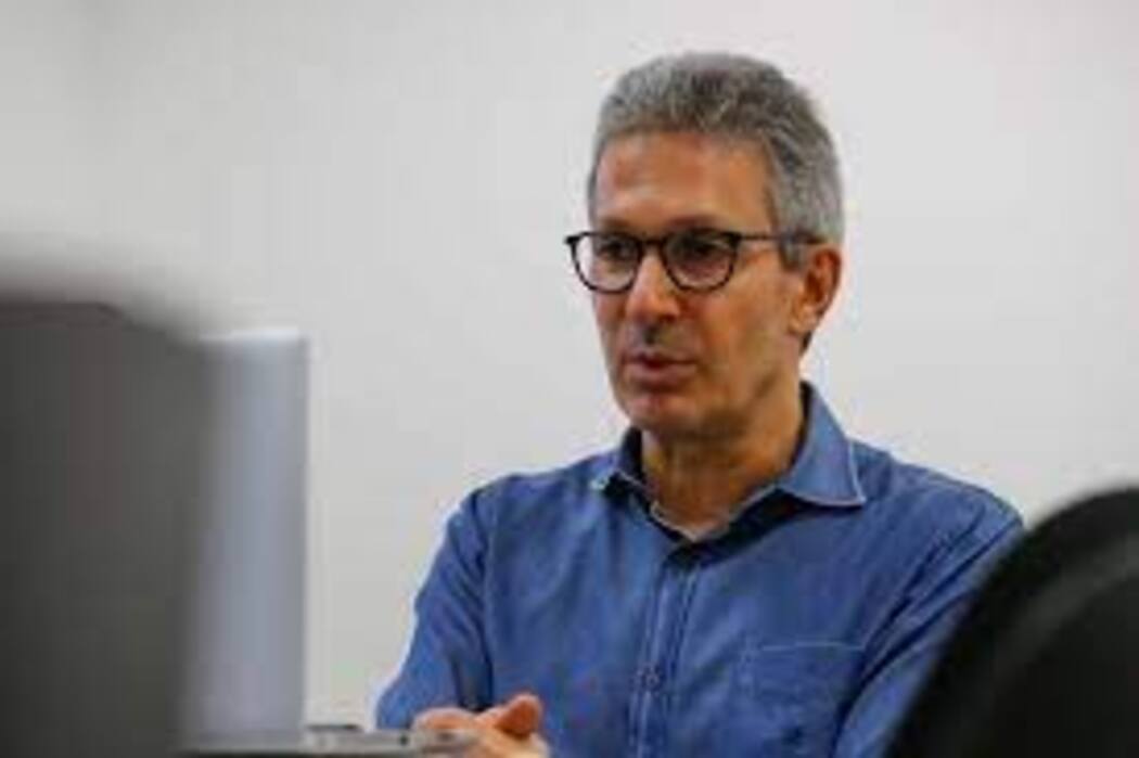 Romeu Zema Critica Programas Sociais, Afirmando Que Geram 'Geração de Imprestáveis'