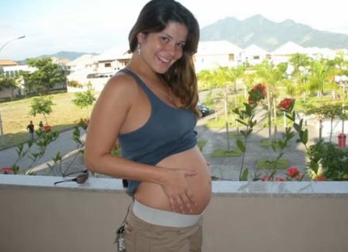 Samara Felippo aborda maternidade sem filtros e relembra gravidez inesperada