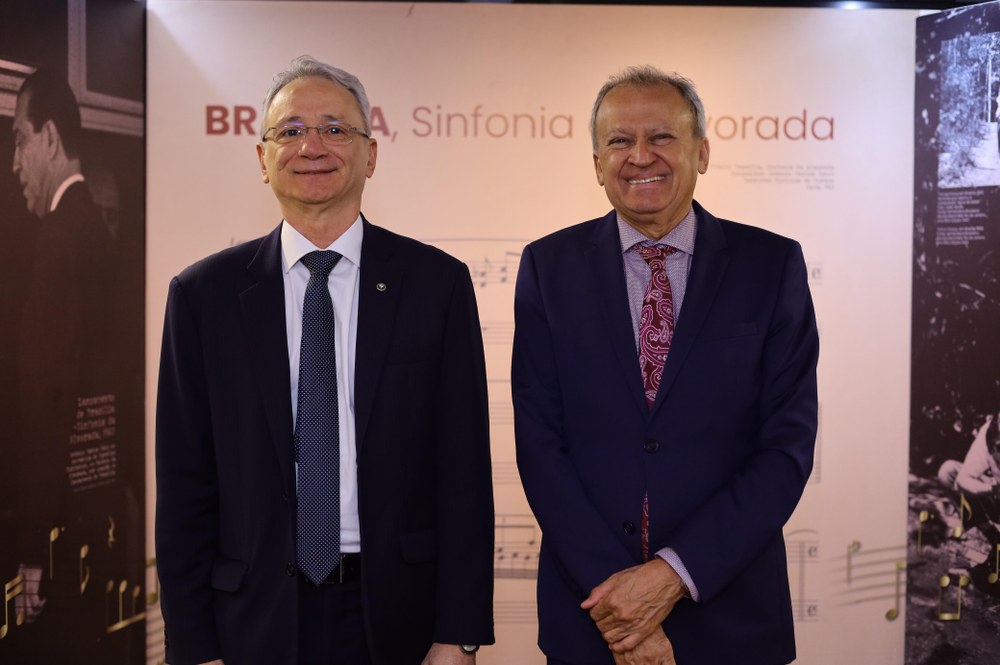 TJDFT Abre Exposição com Cartas Manuscritas de JK e Celebra a História de Brasília